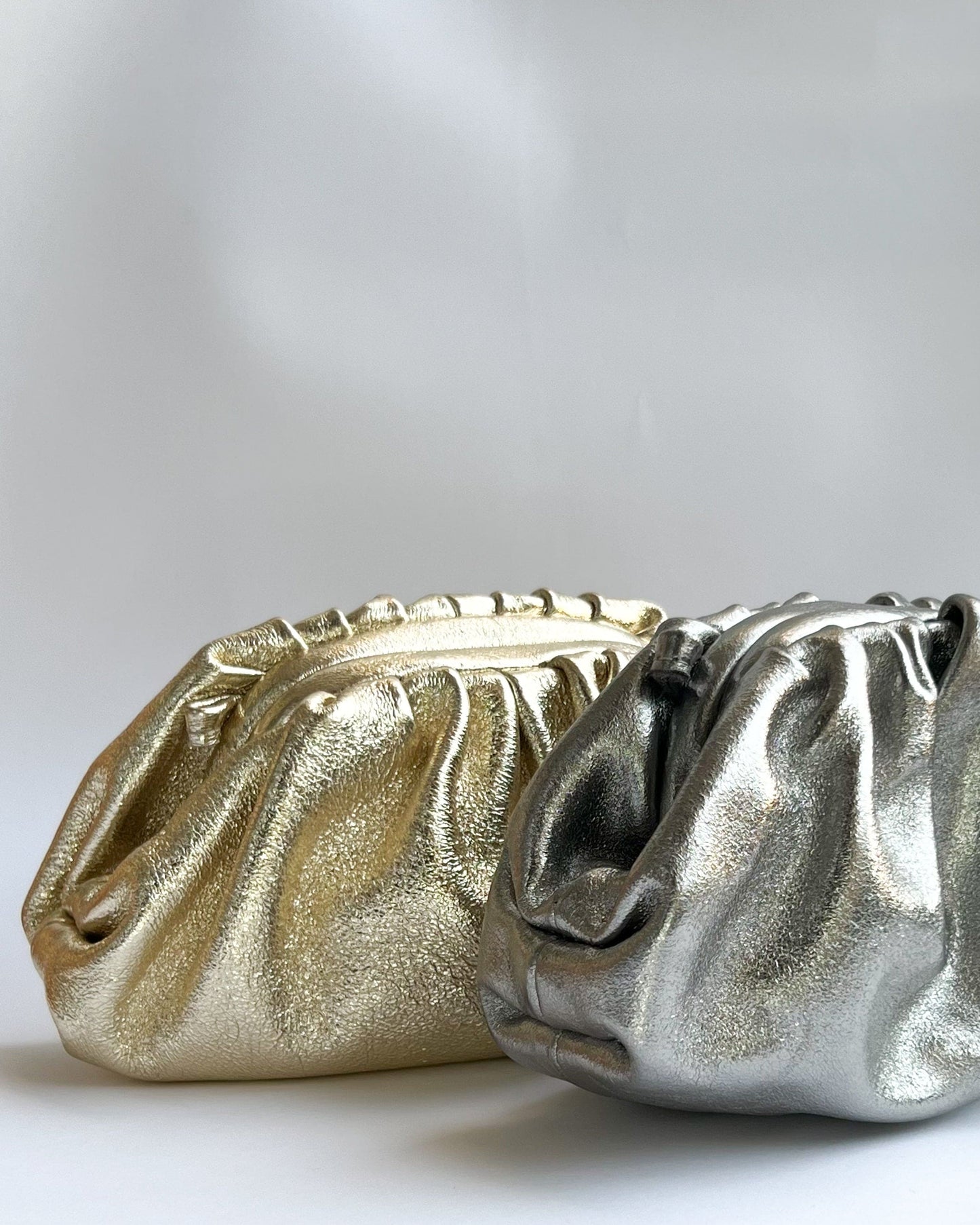 Clutch dorado - Bolso de piel Ed. Limitada