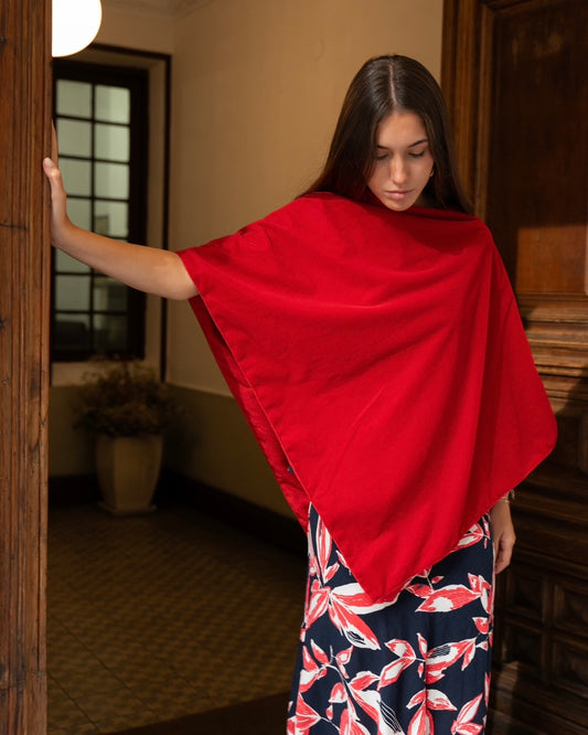 Poncho terciopelo rojo - Invitada de invierno