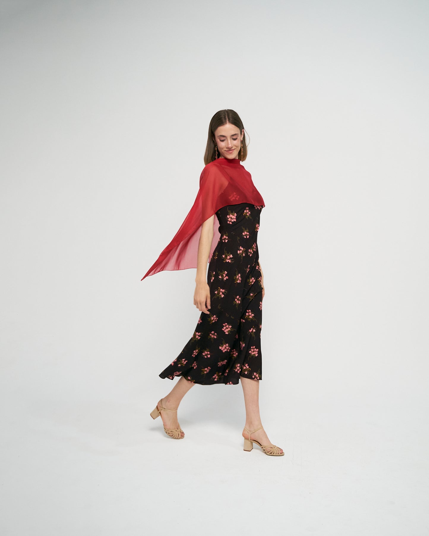 Capa rojo frambuesa corto - Capa invitada panacea