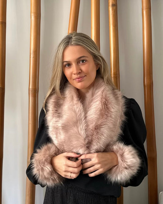 Estola de pelo nude EOS - Invitada de invierno