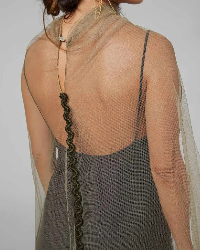 Capa invitada boda - tul - hera musgo - ropa y accesorios