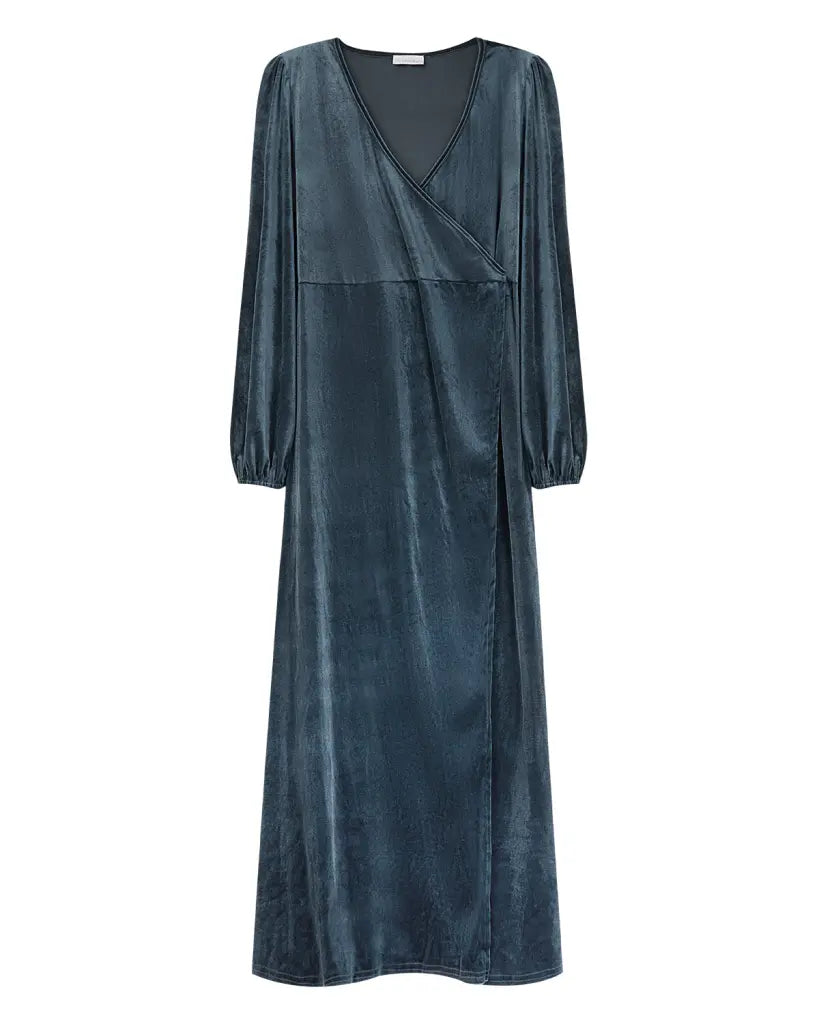 Invitada de invierno - abrigo terciopelo azul perla - ropa