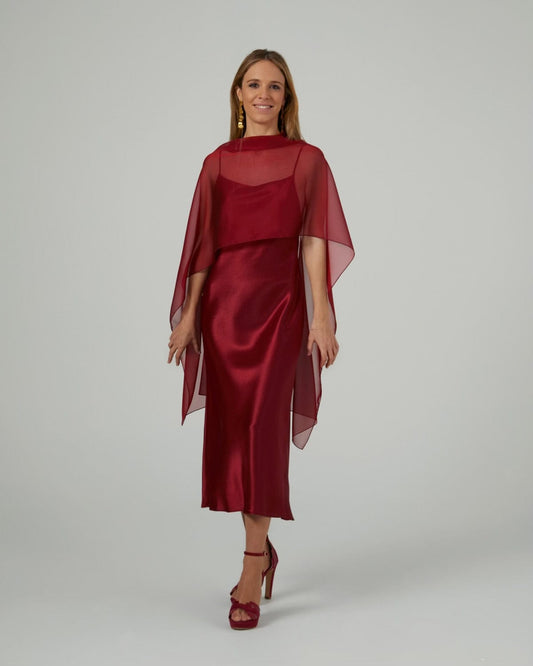 Capa invitada boda chal invitada granate