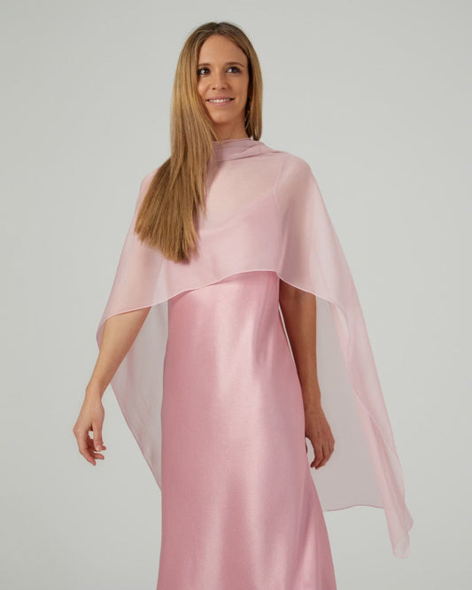 Capa gasa rosa invitada boda