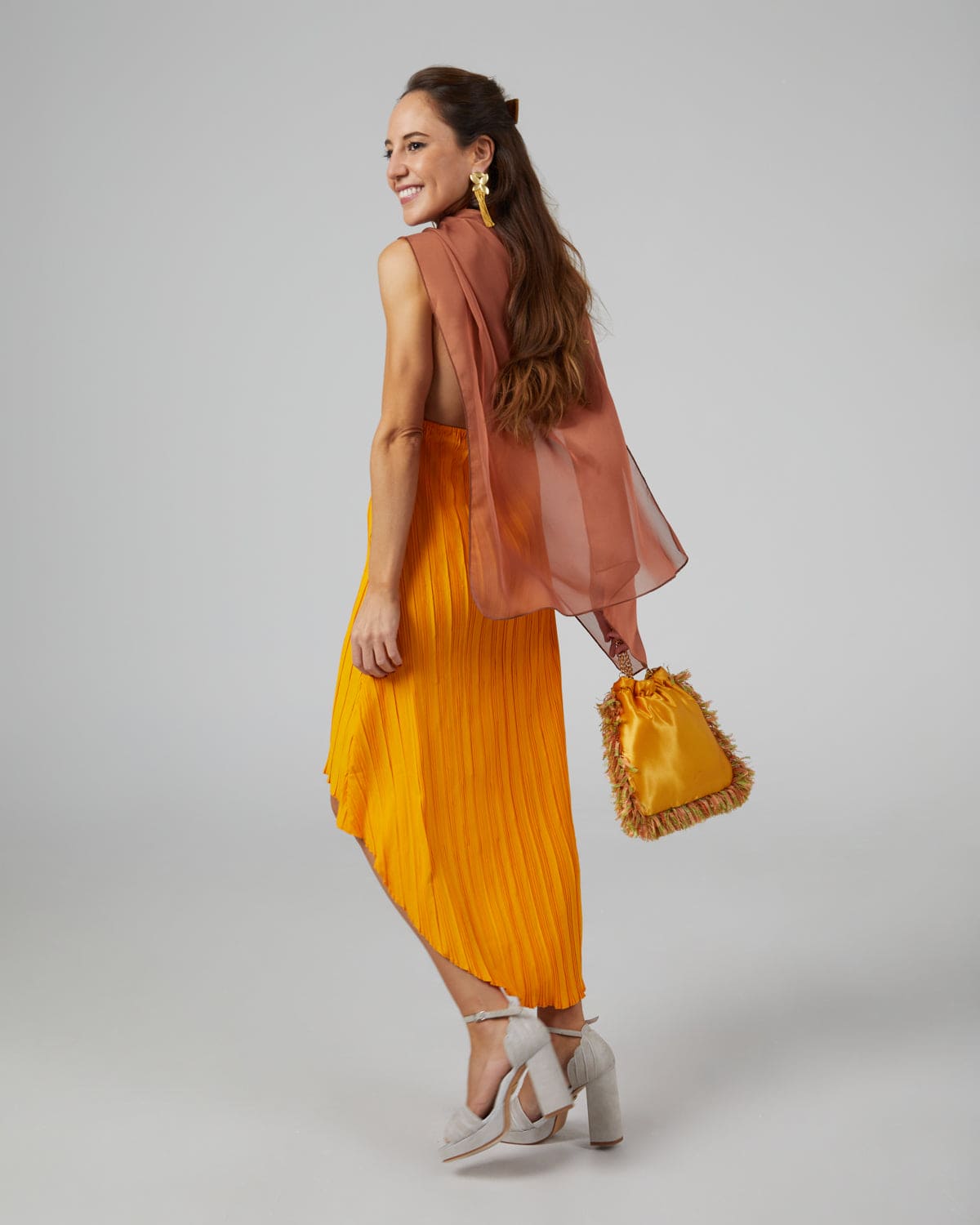 capa gasa corta marron