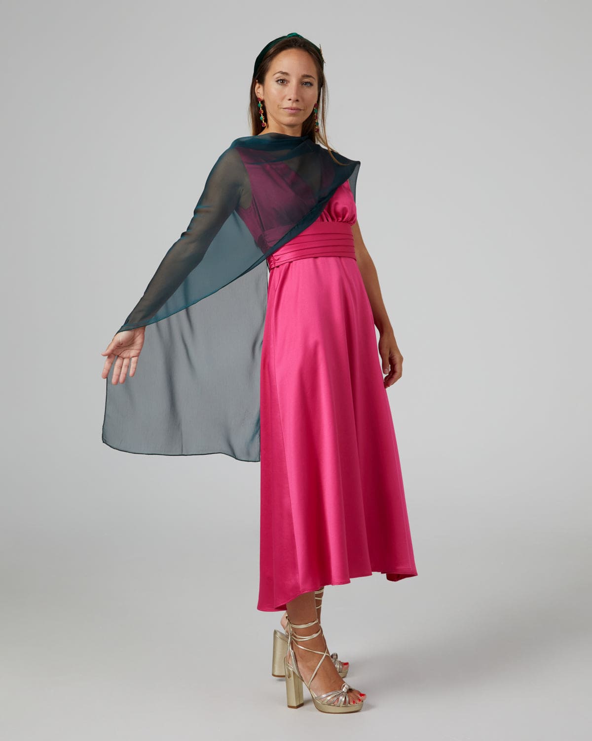 PANACEA larga verde - Capa para invitadas de boda capas_capicua