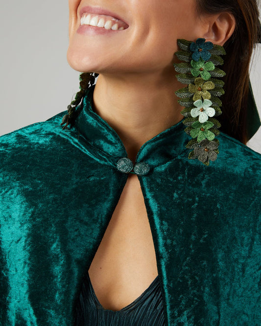 Capa AFRODITA verde - Capa para invitadas de boda - Capa terciopelo capas_capicua