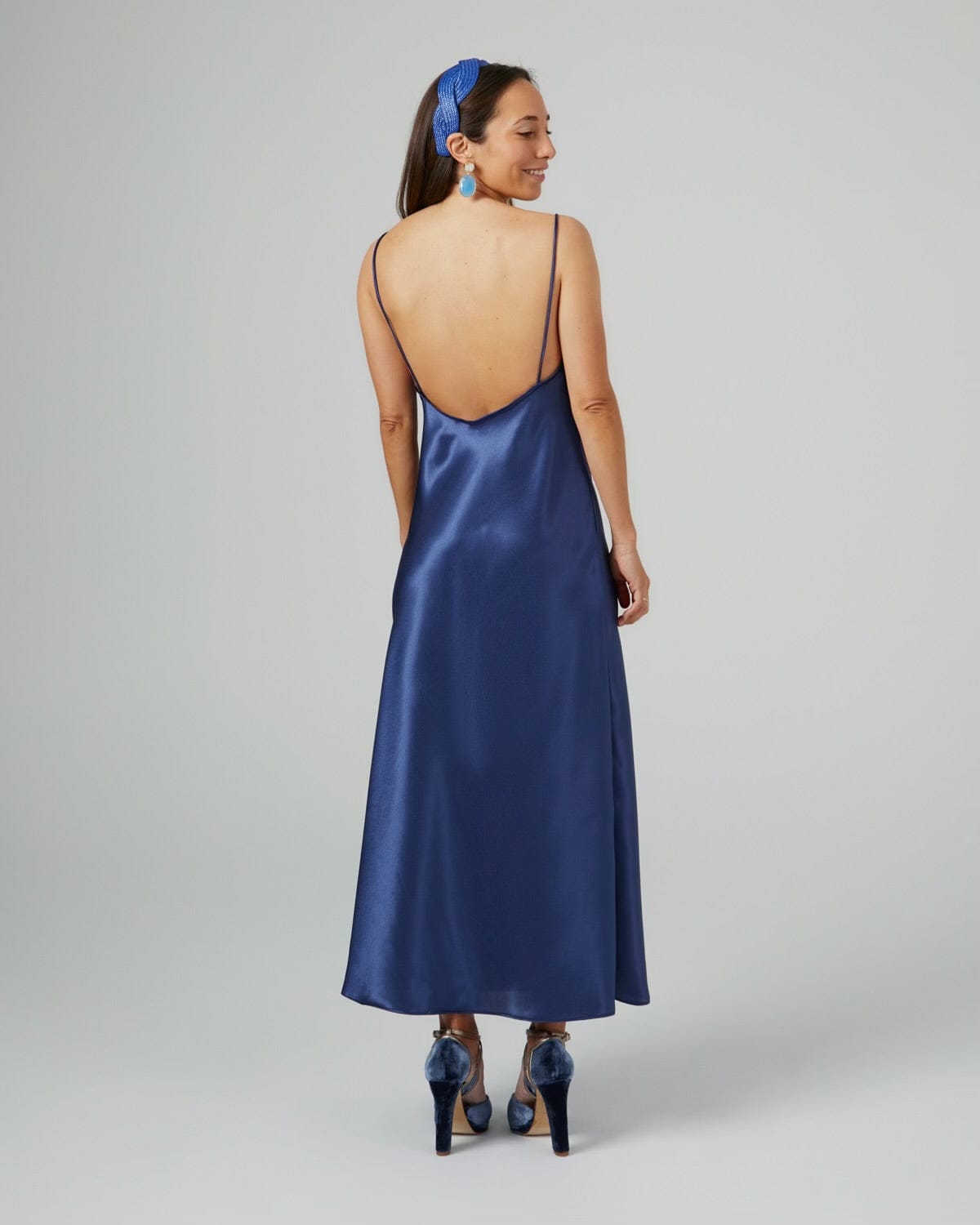 Vestido midi invitada boda