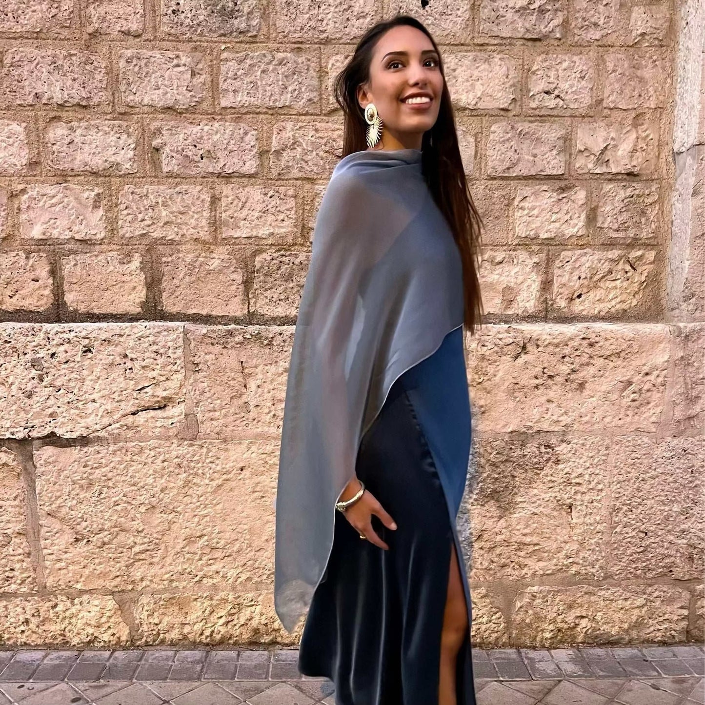 PANACEA larga plata clara - Capa para invitadas de boda capas_capicua