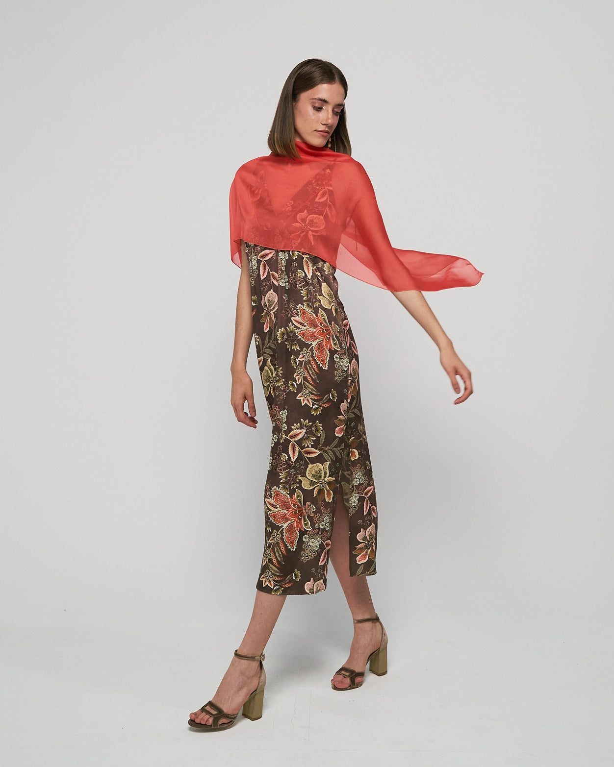 Capa coral corta - Capa invitada