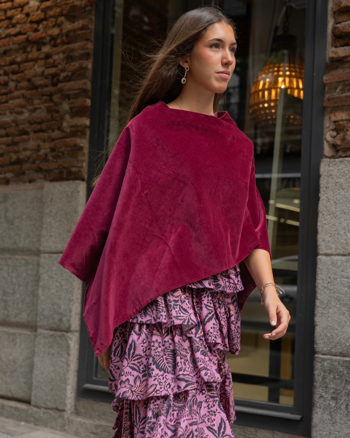 Poncho terciopelo frambuesa - Invitada de invierno