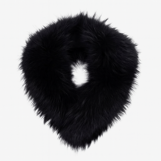 Estola de piel negro