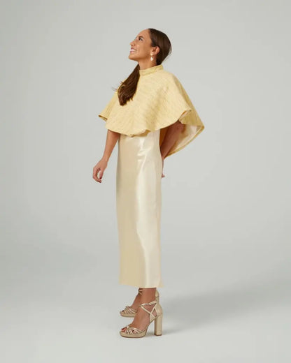 Capa chanel dorado amarillo - ed. - de invitada