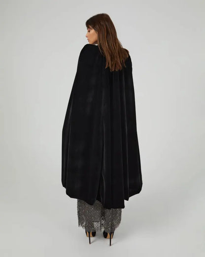 Capa sophia - terciopelo - invitada de invierno - ropa