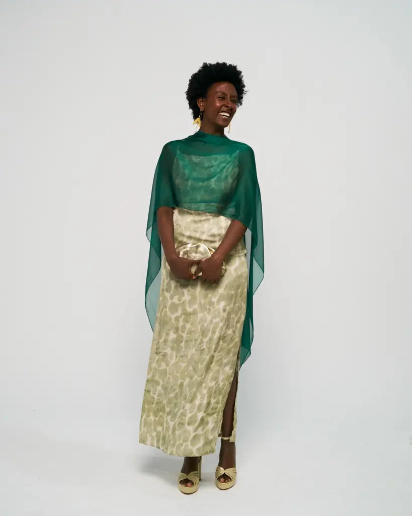 Capa verde esmeralda larga - invitada