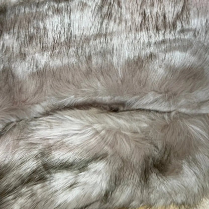 Estola de pelo eos - invitada boda - topo nude - ropa
