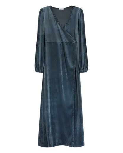 Invitada de invierno - abrigo terciopelo azul perla - ropa