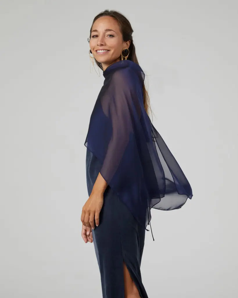 Panacea corta azul marina - capa para invitadas de boda
