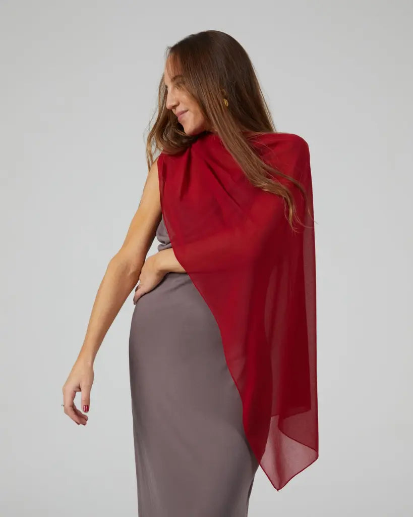 Panacea corta rojo - capa para invitadas de boda - ropa
