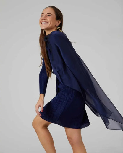 Panacea larga azul marina - capa para invitadas de boda