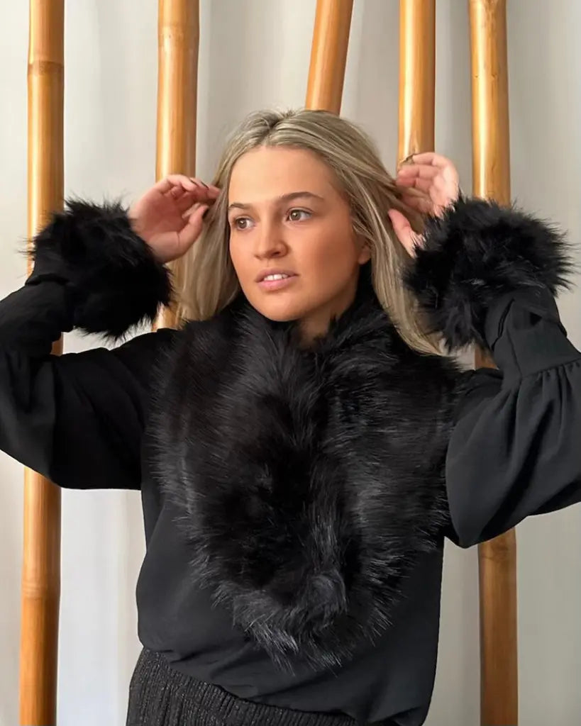 Puños de pelo negro eos - invitada invierno - ropa